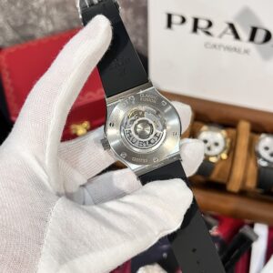 Đồng Hồ Hublot Classic Fusion Titanium Gray Dial Độ Moissanite 42mm (2)