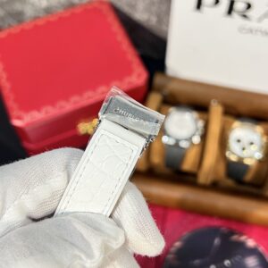 Đồng Hồ Hublot Classic Fusion Titanium Màu Trắng Độ Moissanite 38mm (1)