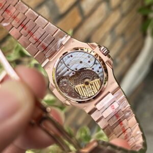 Patek Philippe Nautilus 5712 Bọc Vàng Hồng Mặt Chocolate GRF 40mm (1)