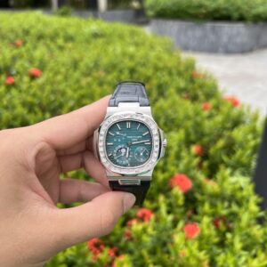 Patek Philippe Nautilus 5722G Độ Kim Cương Moissanite 40mm (1)