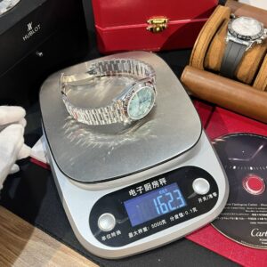 Rolex Day-Date 228236 Mặt Số Ice Blue GM Factory V2 Rep 11 40mm (1)