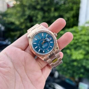 Rolex Sky-Dweller 336935 Replica Cao Cấp Nhà Máy Noob Mặt Xanh 42mm (1)