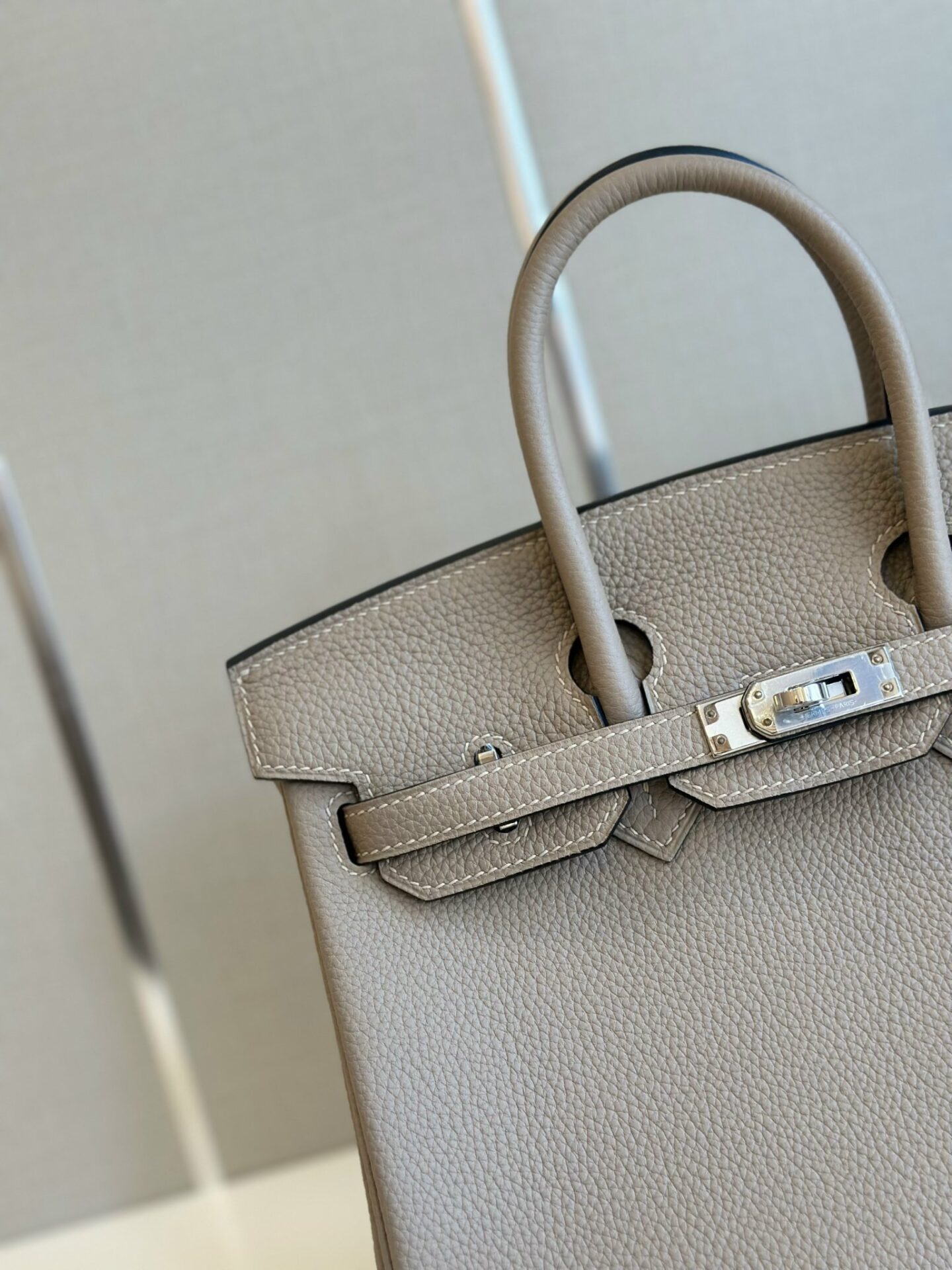 Túi Hermes Birkin Mix Phw Togo Màu Xám Rep 11 Cao Cấp 25cm (6) Túi Hermes Birkin Mix Phw Togo Màu Xám Rep 11 Cao Cấp 25cm (2)