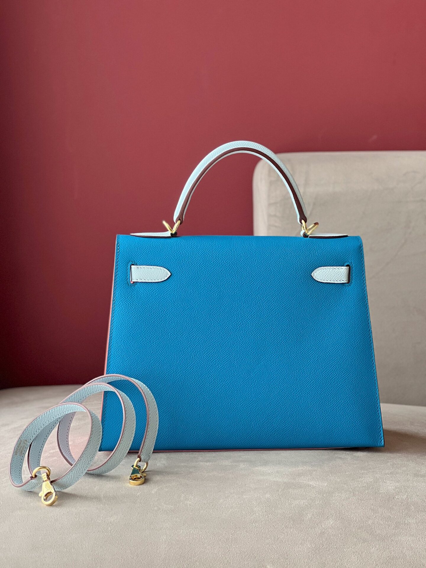 Túi Hermes Kelly Da Epsom Mix 2 Màu Hồng Xanh Rep 11 Cao Cấp 28cm (6) Túi Hermes Kelly Da Epsom Mix 2 Màu Hồng Xanh Rep 11 Cao Cấp 28cm (2)