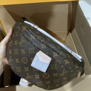 Túi Louis Vuitton LV Discovery Bumbag Đeo Hông Siêu Cấp 40x25cm (2)