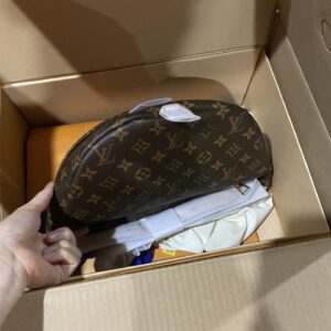Túi Louis Vuitton LV Discovery Bumbag Đeo Hông Siêu Cấp 40x25cm (2)