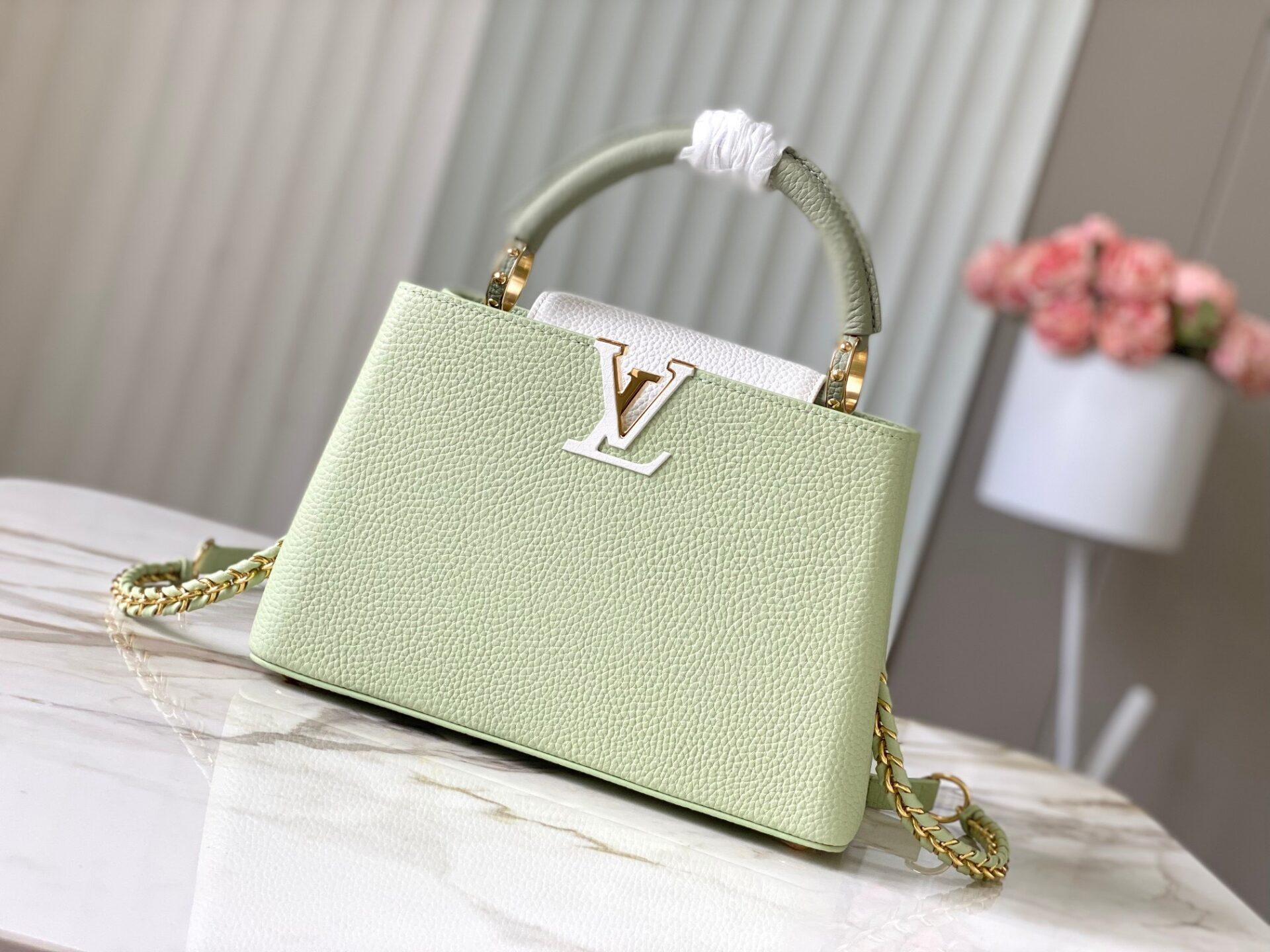 Túi Nữ Louis Vuitton LV Capucines BB Replica 11 Cao Cấp 27x18x9cm (1) Túi Nữ Louis Vuitton LV Capucines BB Replica 11 Cao Cấp 27x18x9cm (1)