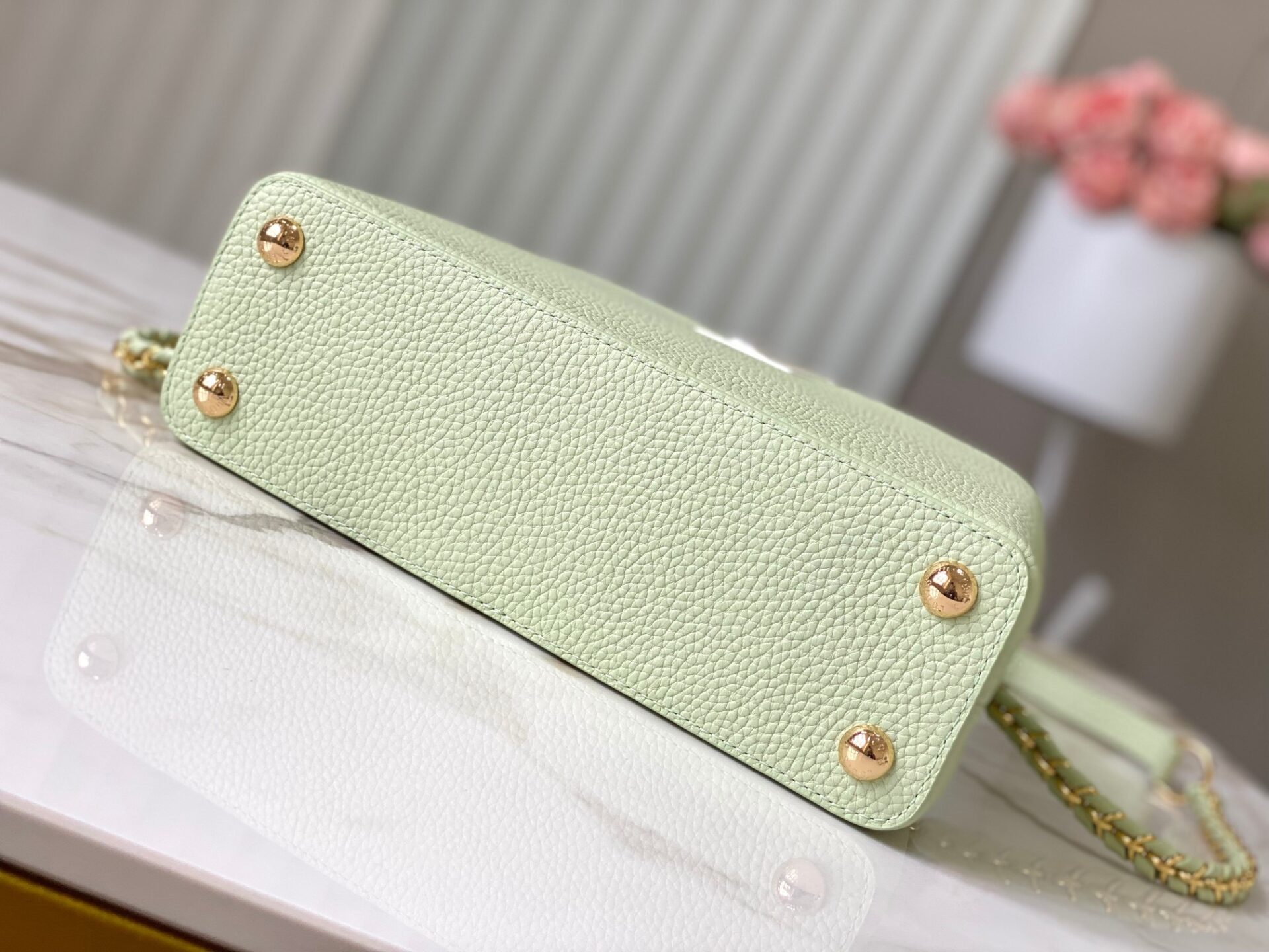 Túi Nữ Louis Vuitton LV Capucines BB Replica 11 Cao Cấp 27x18x9cm (6) Túi Nữ Louis Vuitton LV Capucines BB Replica 11 Cao Cấp 27x18x9cm (1)