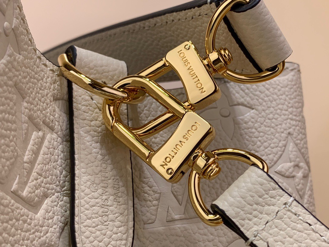 Túi Nữ Louis Vuitton LV Neonoe Họa Tiết Monogram Replica 11 26x26x17 (5) Túi Nữ Louis Vuitton LV Neonoe Họa Tiết Monogram Replica 11 26x26x17 (2)