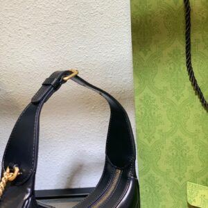 Túi Xách Cao Cấp Gucci GG Marmont Half Moon Màu Đen 24cm (2)