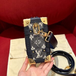 Túi Xách Hàng Hiệu Louis Vuitton Dạng Hộp Siêu Cấp 24cm (1)