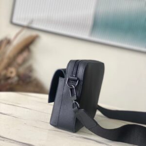 Túi Xách Hàng Hiệu Louis Vuitton Fastline Replica 11 Cao Cấp 23 (2)