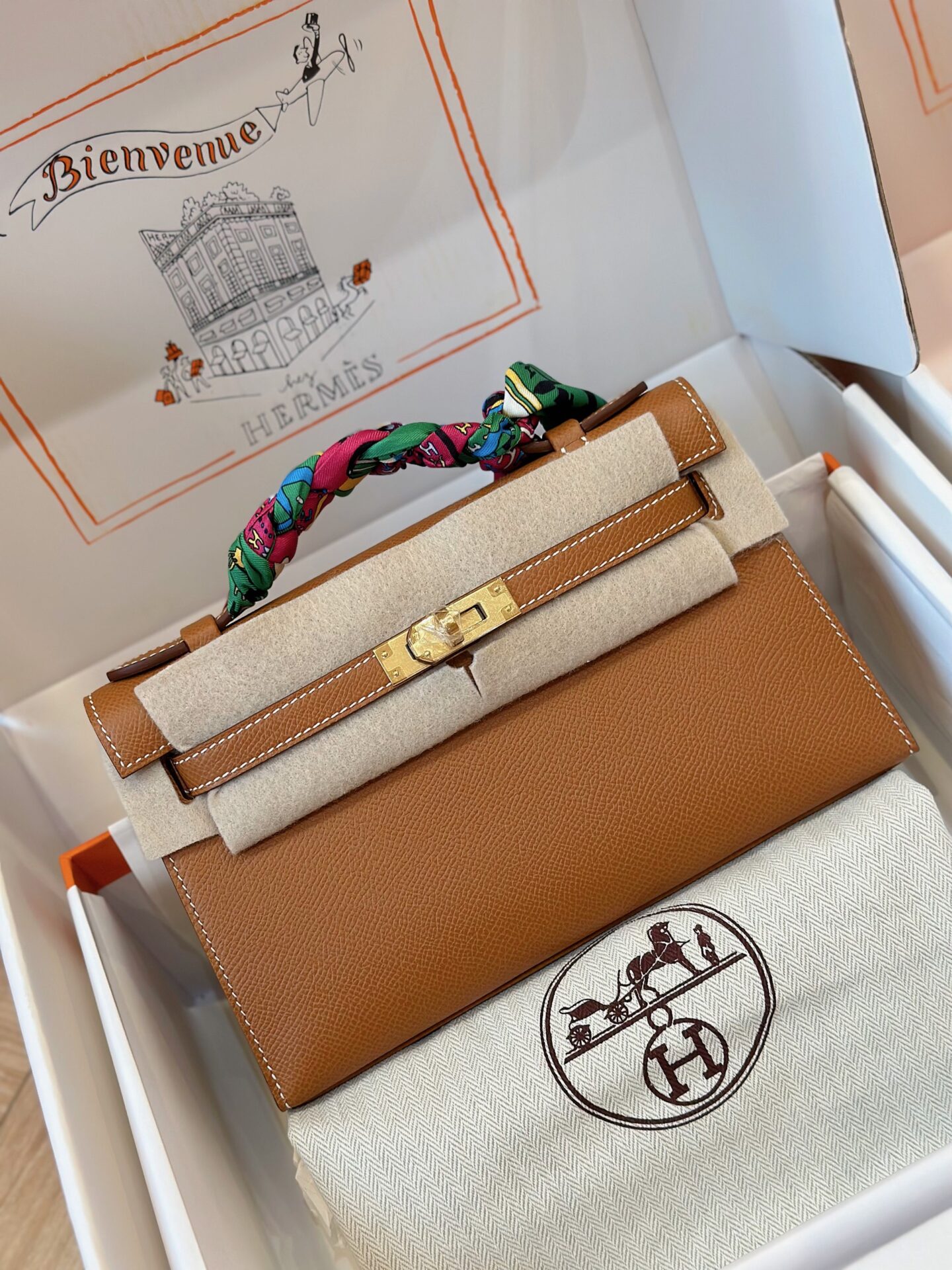 Túi Xách Hermes Pochette Replica 11 Nữ Màu Nâu 34x15x6cm (8) Túi Xách Hermes Pochette Replica 11 Nữ Màu Nâu 34x15x6cm (1)