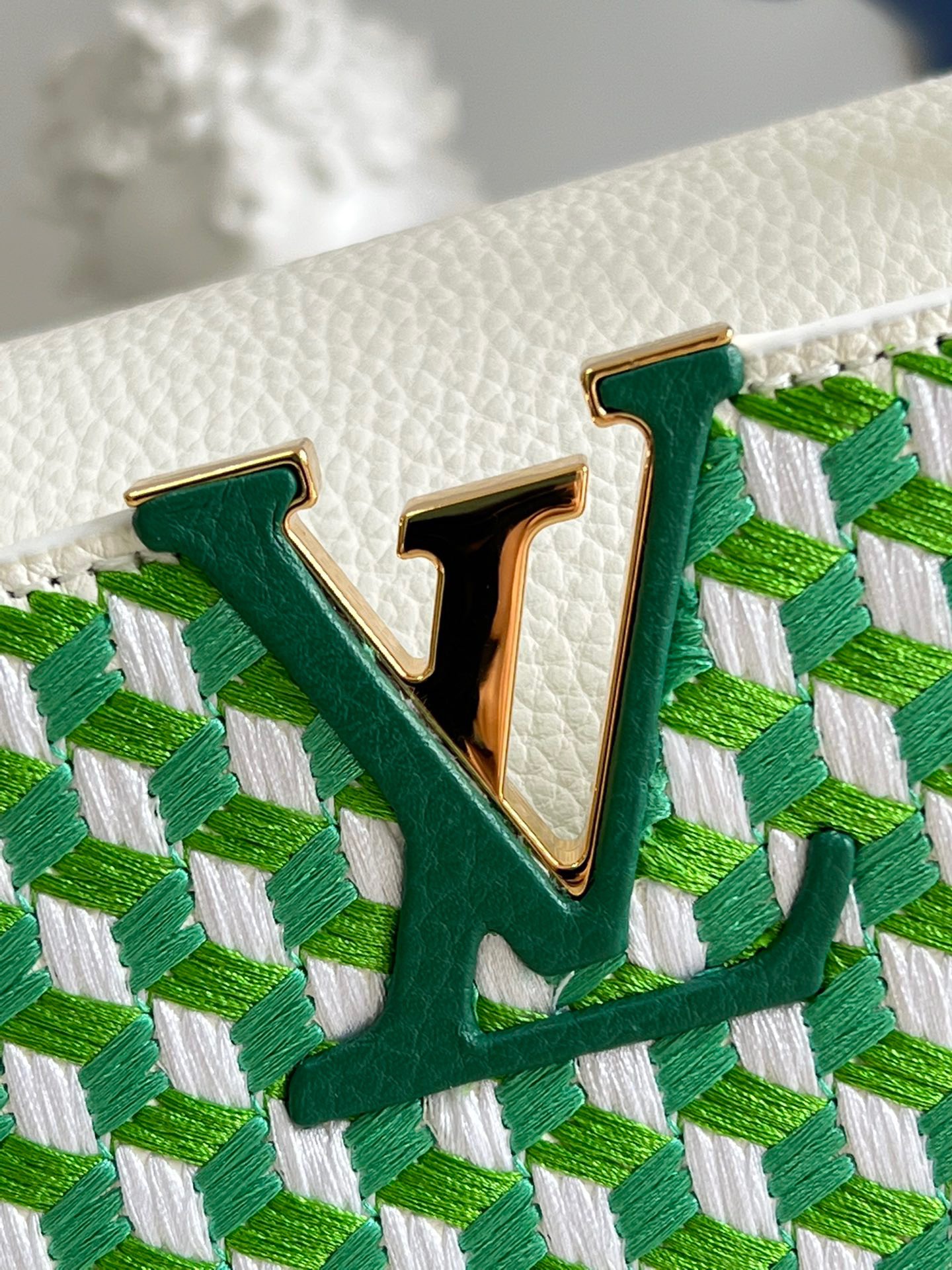 Túi Xách Louis Vuitton LV Capucines PM Họa Tiết Đan Replica 11 27cm (4) Túi Xách Louis Vuitton LV Capucines PM Họa Tiết Đan Replica 11 27cm (2)