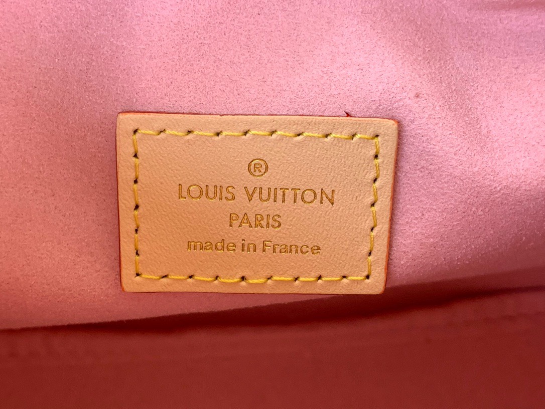 Túi Xách Louis Vuitton LV Side Trunk Replica 11 Cao Cấp 21x14x6cm (1) Túi Xách Louis Vuitton LV Side Trunk Replica 11 Cao Cấp 21x14x6cm (2)