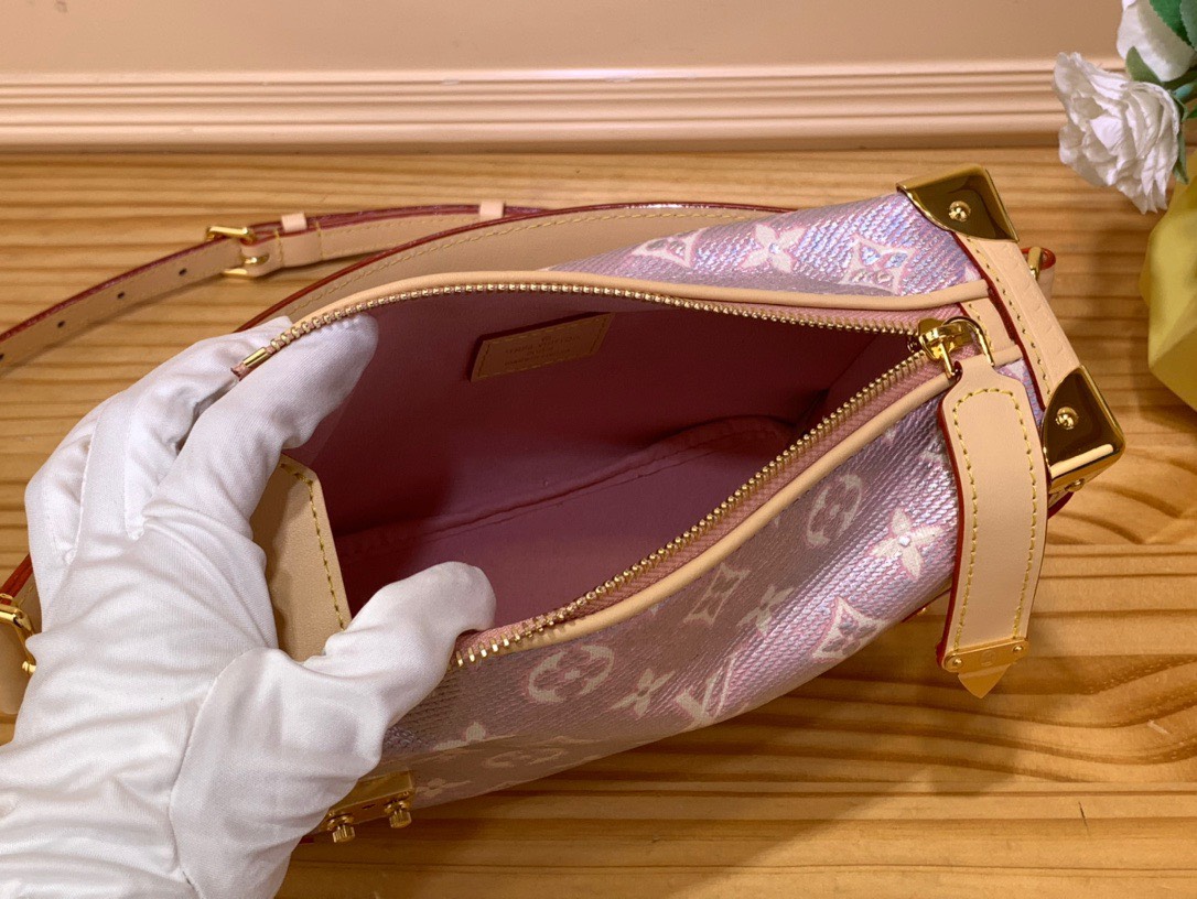 Túi Xách Louis Vuitton LV Side Trunk Replica 11 Cao Cấp 21x14x6cm (9) Túi Xách Louis Vuitton LV Side Trunk Replica 11 Cao Cấp 21x14x6cm (2)