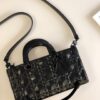 Túi Xách Nữ Dior Họa Tiết Kim Cương Siêu Cấp 26cm (2)