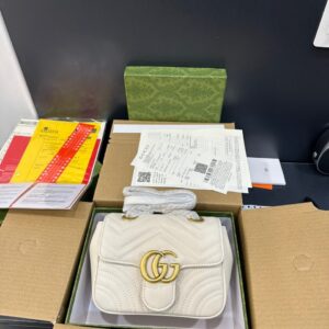 Túi Xách Nữ Gucci Marmont Màu Trắng Cao Cấp 22cm (2)