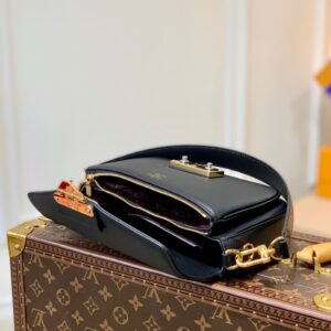 Túi Xách Nữ Louis Vuitton LV Swing Replica 11 Cao Cấp Màu Đen 24x15cm (2)