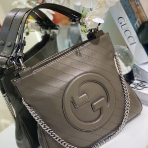Túi Xách Siêu Cấp Gucci Họa Tiết Logo Hãng Thêu Nổi 24cm (2)