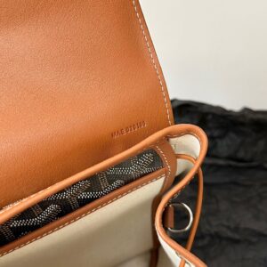 Balo Hàng Hiệu Goyard Mini Họa Tiết Truyền Thống Màu Nâu 23x19cm (2)