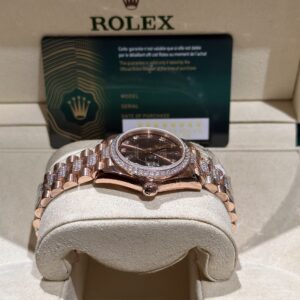 Rolex DateJust Nữ Bọc Vàng Hồng Đính Moissanite Mặt Chocolate (3)