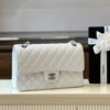 Túi Chanel Classic Hand Bag Like Ạuth Cao Cấp Màu Trắng 25cm (2)