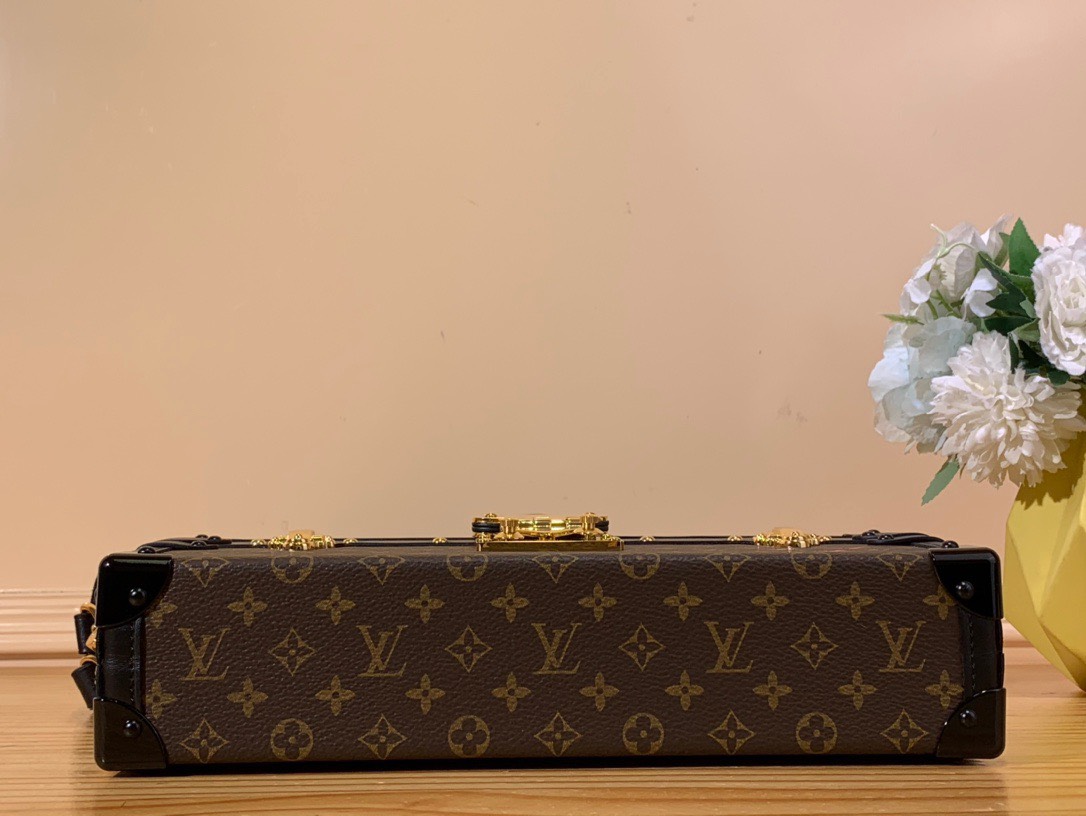 Túi Dạng Hộp Louis Vuitton LV Petite Malle Họa Tiết Monogram Rep 11 27x12x6 (6) Túi Dạng Hộp Louis Vuitton LV Petite Malle Họa Tiết Monogram Rep 11 27x12x6 (2)