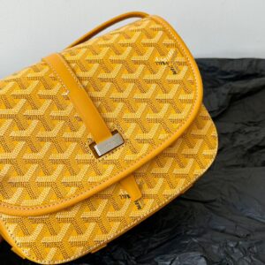 Túi Goyard Like Auth Họa Tiết Logo Truyền Thống Màu Vàng 22x16x7cm (2)