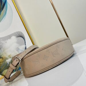 Túi Louis Vuitton LV Baia Mahina Họa Tiết Hoa Mono Like Auth 26x17x7 (2)