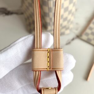 Túi Louis Vuitton LV Never Full Họa Tiết Monogram Rep 11 Màu Trắng 32x29x17cm (1)