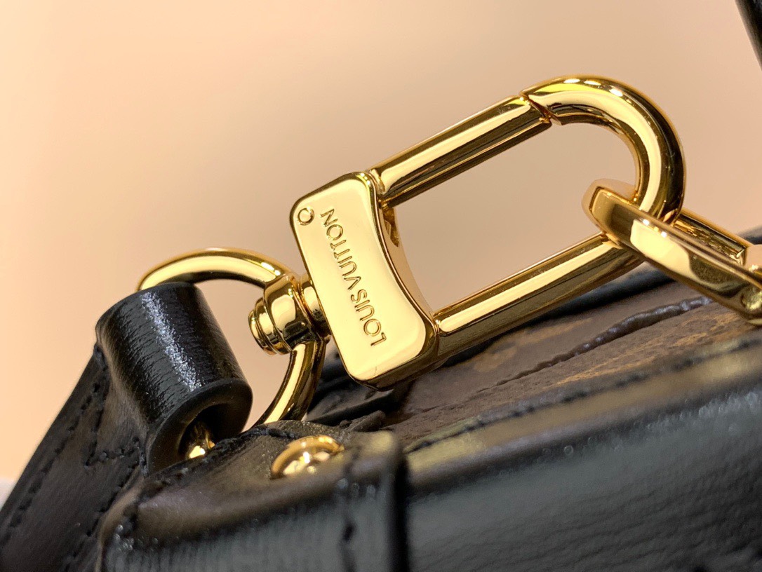 Túi Louis Vuitton LV Petite Malle V Replica 11 Họa Tiết Monogram 24x16x13cm (3) Túi Louis Vuitton LV Petite Malle V Replica 11 Họa Tiết Monogram 24x16x13cm (1)