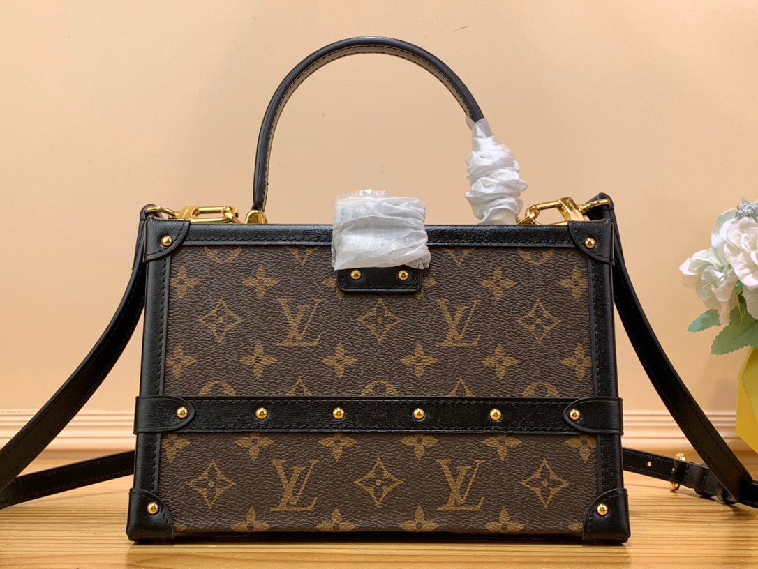 Túi Louis Vuitton LV Petite Malle V Replica 11 Họa Tiết Monogram 24x16x13cm (4) Túi Louis Vuitton LV Petite Malle V Replica 11 Họa Tiết Monogram 24x16x13cm (1)