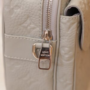 Túi Siêu Cấp Louis Vuitton LV Slock Taurillon Màu Trắng 22x18x8cm (1)