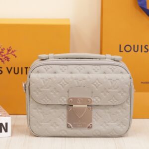 Túi Siêu Cấp Louis Vuitton LV Slock Taurillon Màu Trắng 22x18x8cm (1)