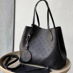 Túi Siêu Cấp Nữ Louis Vuitton LV Blossom Họa Tiết Monogram Màu Đen 20x20x12 (1)