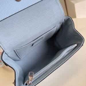 Túi Xách Cao Cấp Louis Vuitton LV Clunny Nữ Màu Xanh 20x16cm (2)