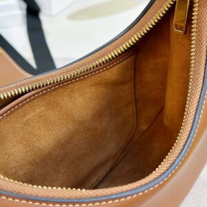 Túi Xách Celine Triomphe Chất Da Bê Replica 11 Màu Nâu 23x14x7cm (2)