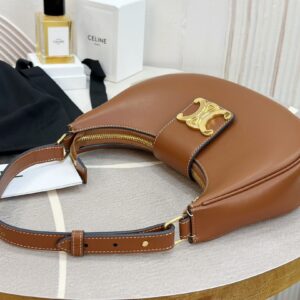 Túi Xách Celine Triomphe Chất Da Bê Replica 11 Màu Nâu 23x14x7cm (2)