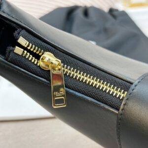 Túi Xách Celine Triomphe Chất Da Bê Replica 11 Nữ Màu Đen 23x14x7cm (2)