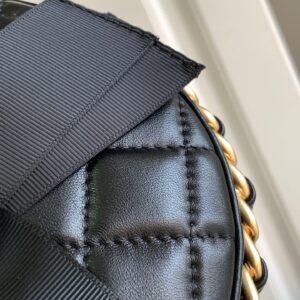 Túi Xách Chanel 23K Hình Bán Nguyệt Replica 11 Cao Cấp Màu Đen 16x3 (2)