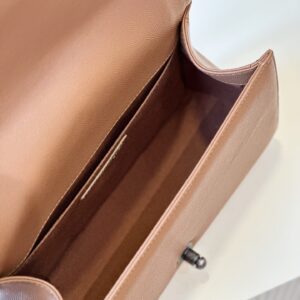 Túi Xách Chanel Boy Medium Vân Chữ V Replica 11 Cao Cấp Màu Nâu 25cm (2)