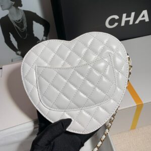 Túi Xách Chanel Ohanel 22ss Hình Trái Tim Màu Trắng 16.5x18x6 (2)
