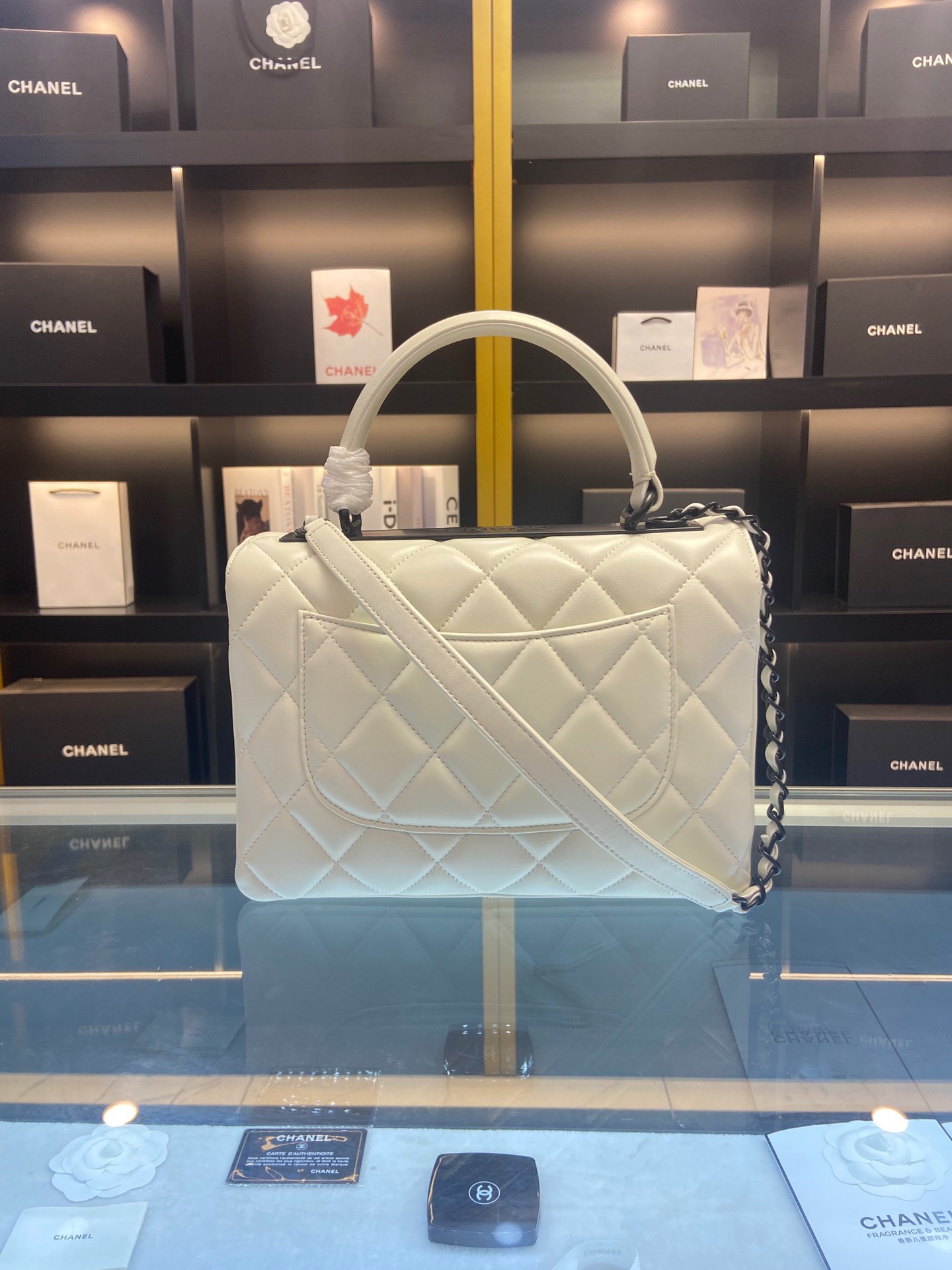 Túi Xách Chanel Trendy Replica 11 Cao Cấp Màu Trắng 25cm (9) Túi Xách Chanel Trendy Replica 11 Cao Cấp Màu Trắng 25cm (2)