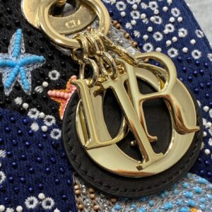 Túi Xách Dior Lady Đính Cườm Like Auth Khóa Vàng 24cm (2)