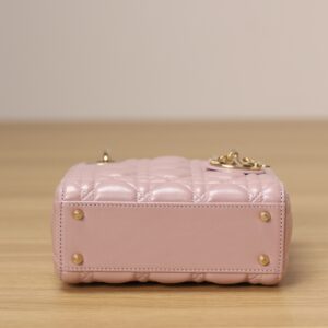 Túi Xách Dior Lady Rep 11 Cao Cấp Nữ Màu Hồng Khóa Vàng 17cm (2)