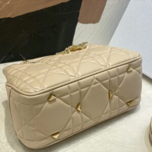 Túi Xách Dior Lady Replica 11 Cao Cấp Nữ Chất Da Mịn 24cm (2)