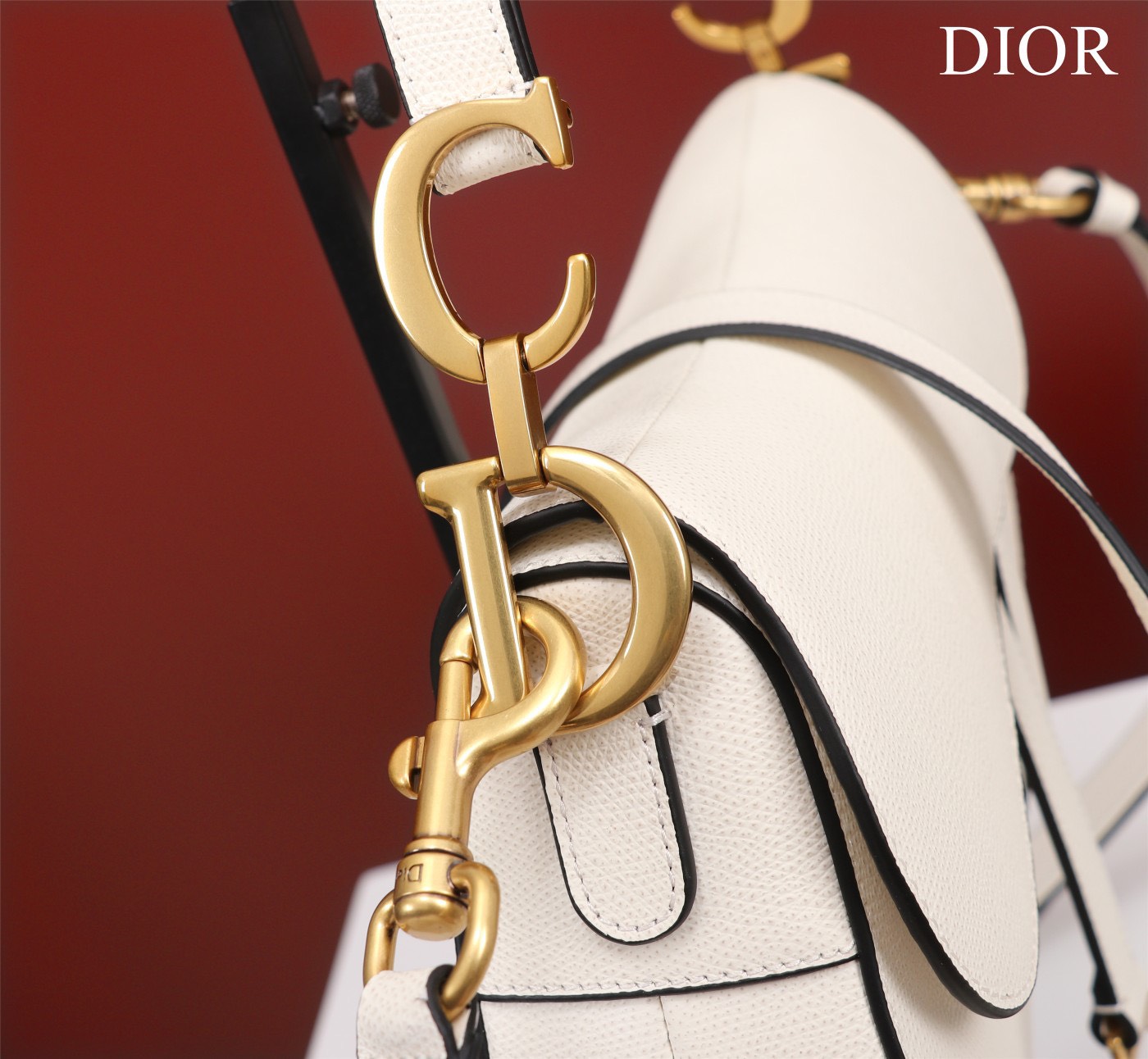 Túi Xách Hàng Hiệu Dior Saddle Yên Ngựa Nữ Màu Đen 25x20x6 (7) Túi Xách Hàng Hiệu Dior Saddle Yên Ngựa Nữ Màu Đen 25x20x6 (2)
