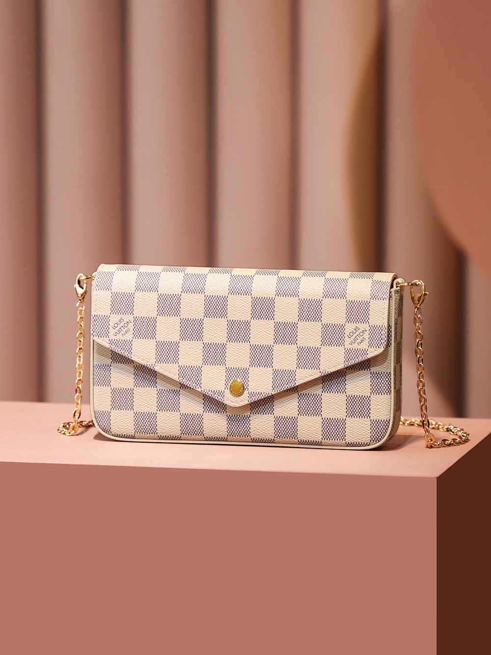 Túi Xách Hàng Hiệu Louis Vuitton LV Felicie Pochette Họa Tiết Ô Cờ 20cm (8) Túi Xách Hàng Hiệu Louis Vuitton LV Felicie Pochette Họa Tiết Ô Cờ 20cm (2)