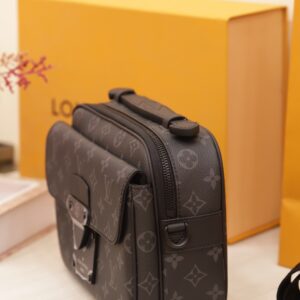 Túi Xách Hàng Hiệu Louis Vuitton LV Slock Taurillon Màu Xám 22x18x8cm (2)